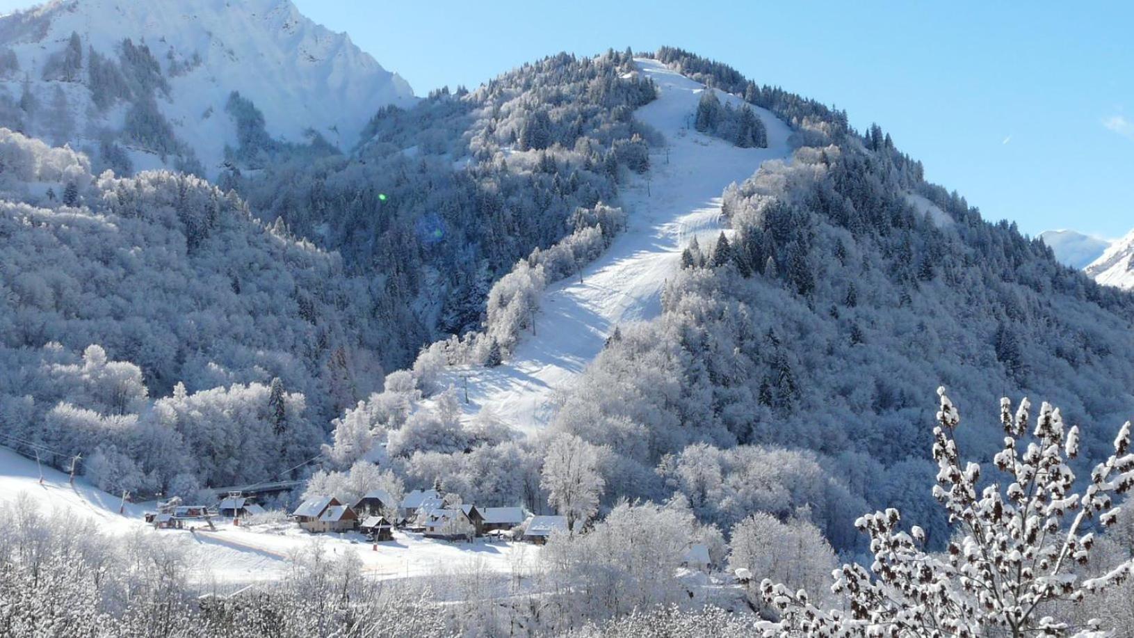 Olydea Saint-Colomban-Des-Villards 外观 照片