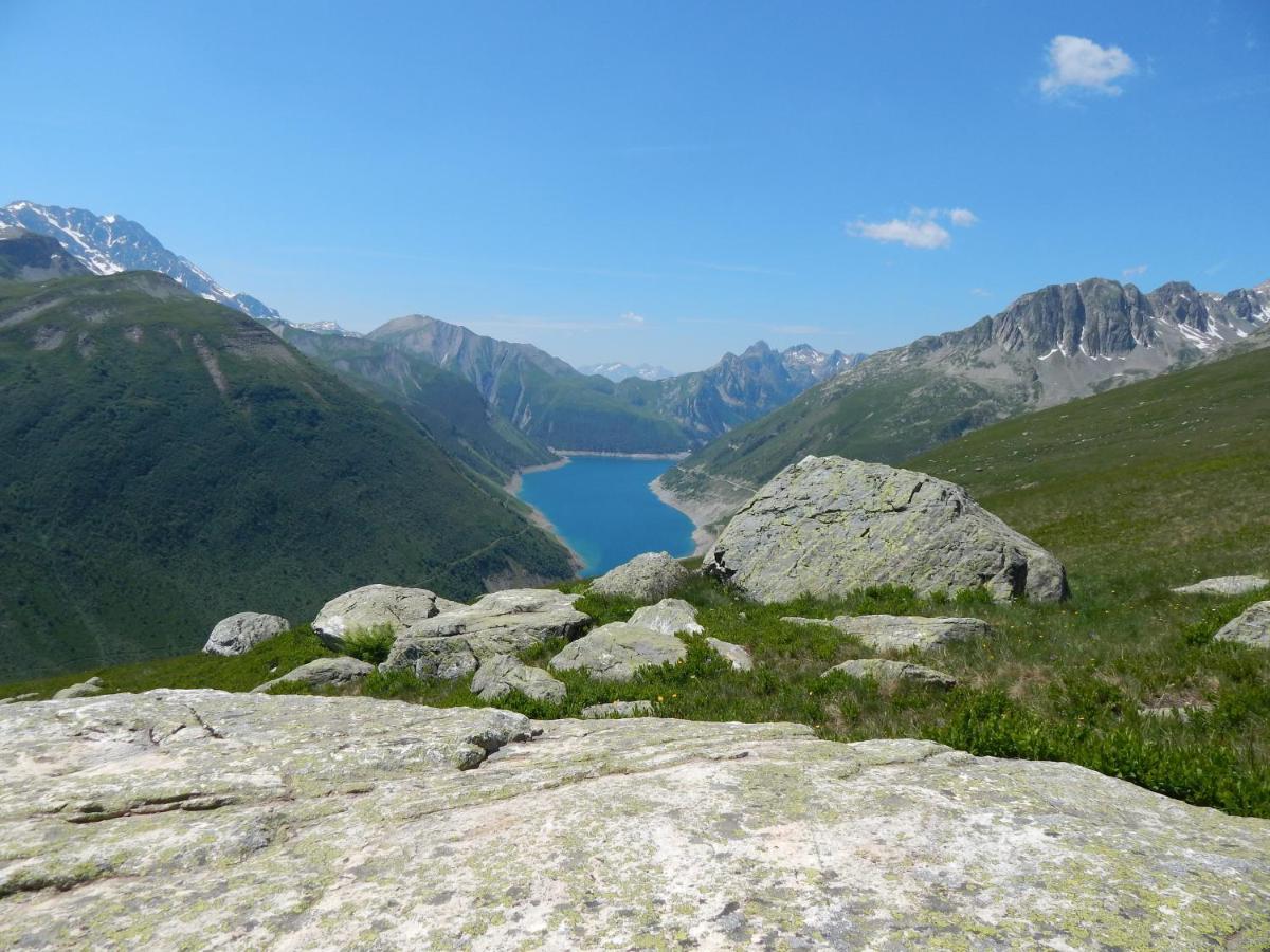Olydea Saint-Colomban-Des-Villards 外观 照片